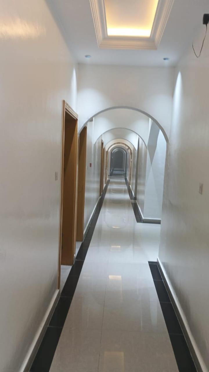 Arabian Sands Hotel فندق الرمال العربية Haima Экстерьер фото